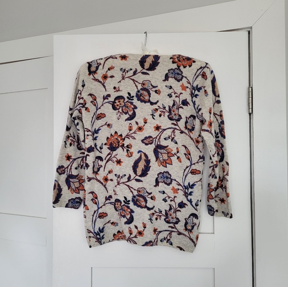 Club Monaco Floral Sweater - Picture 5 of 8